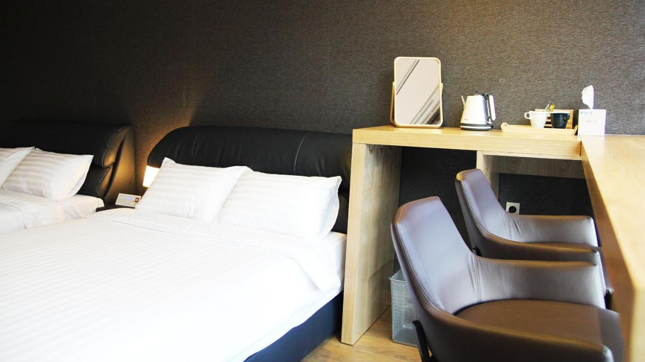 Mohenic Hotel Seoul Myeongdong Esterno foto