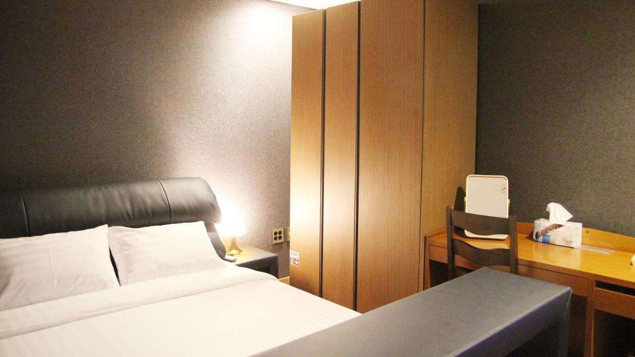 Mohenic Hotel Seoul Myeongdong Esterno foto