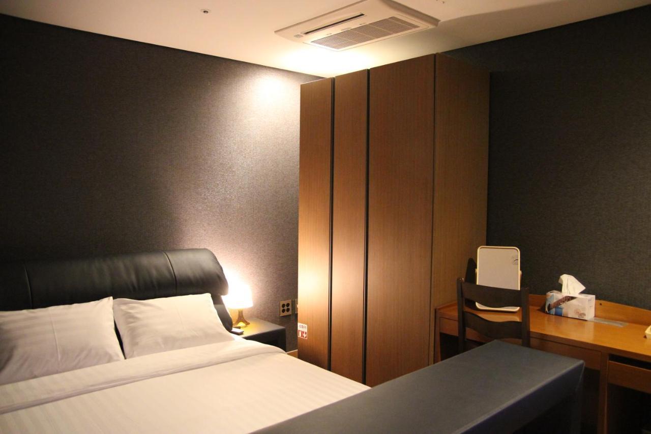 Mohenic Hotel Seoul Myeongdong Esterno foto